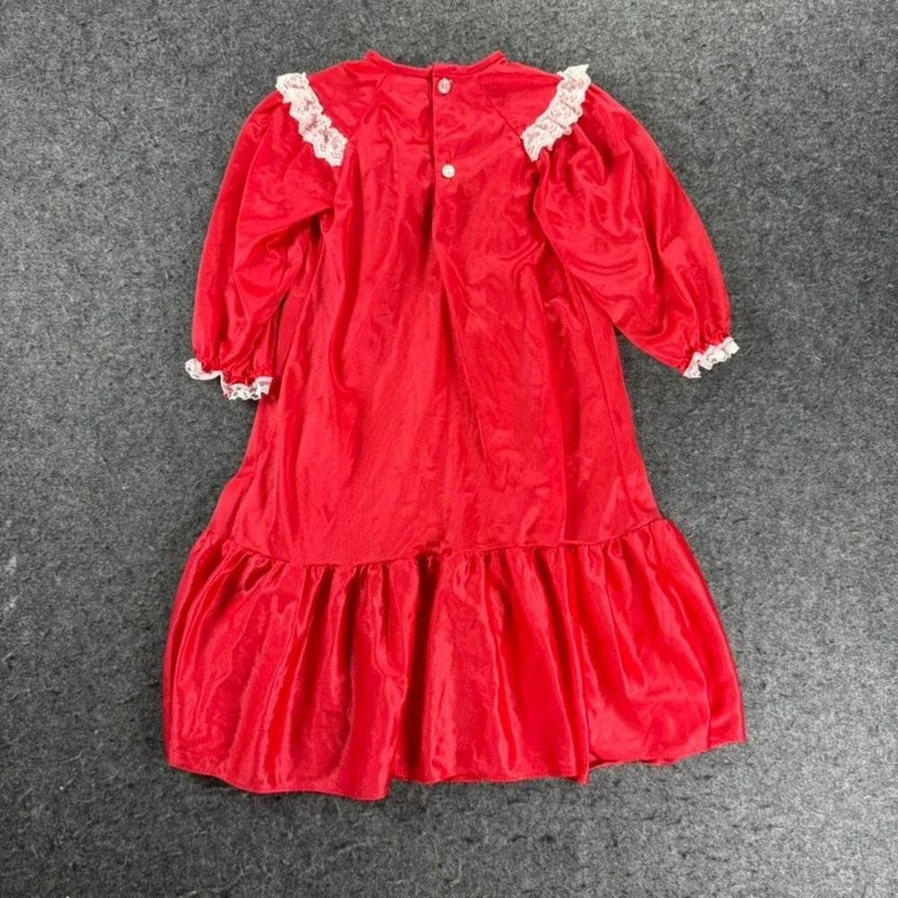 Vintage Red Nylon Girls‎ Nightgown Lace Heart Applique 2T Made USA